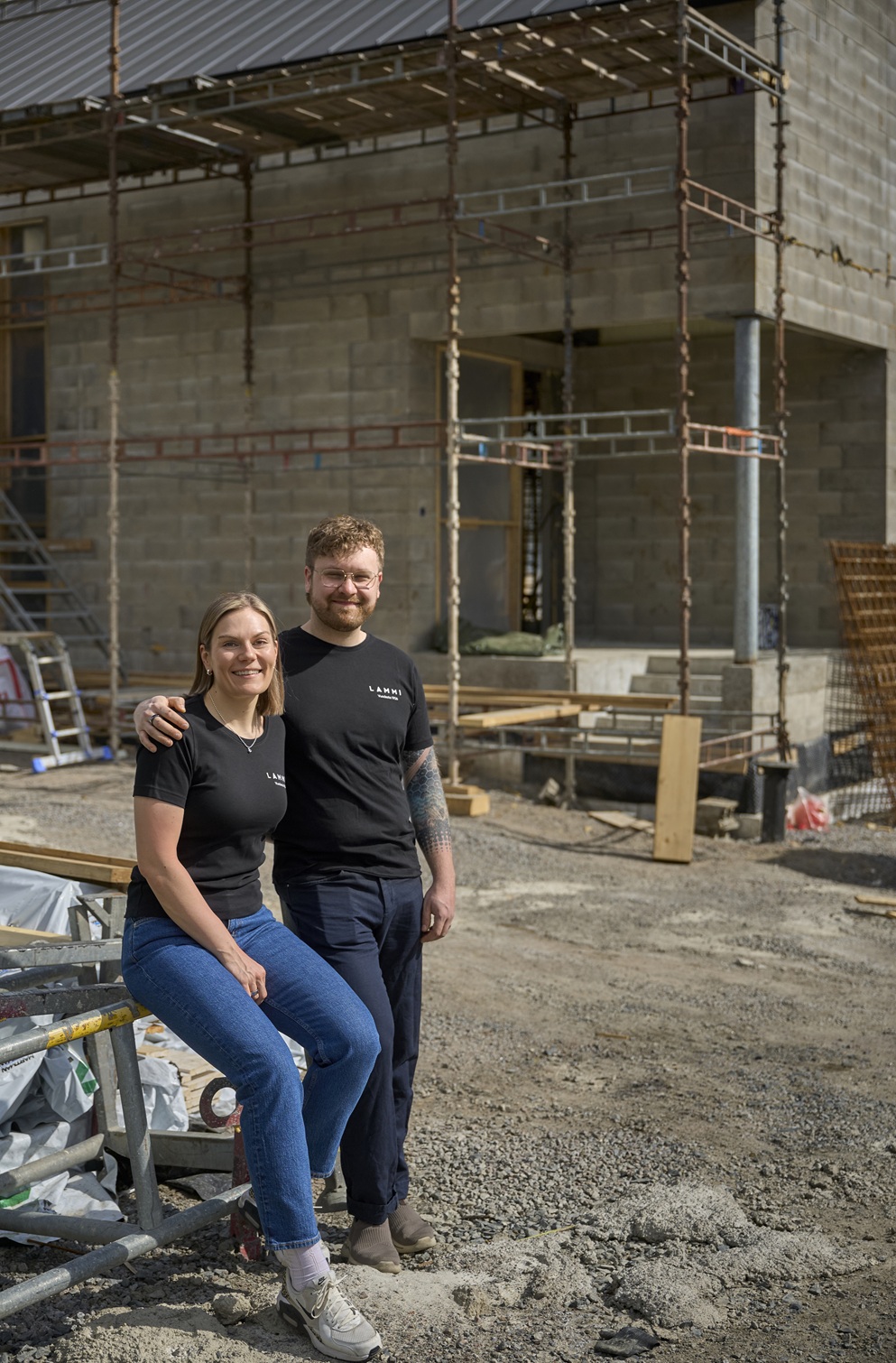 Salla Alastalo ja Riku Tuppurainen rakentavat unelmien Lammi Kivitaloa Tampereelle